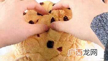 网红云朵面包的做法？一块钱成本就能在家做云朵面包