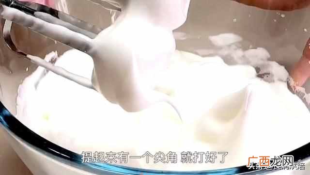 网红云朵面包的做法？一块钱成本就能在家做云朵面包