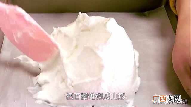 网红云朵面包的做法？一块钱成本就能在家做云朵面包