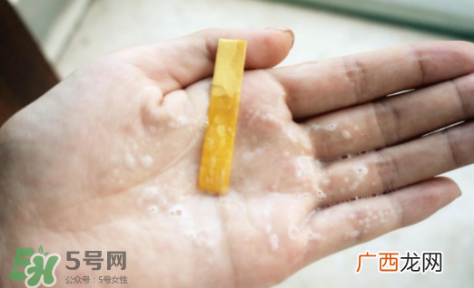 雅漾无皂基平衡洁肤凝胶怎么样 雅漾平衡洁肤凝胶好用吗