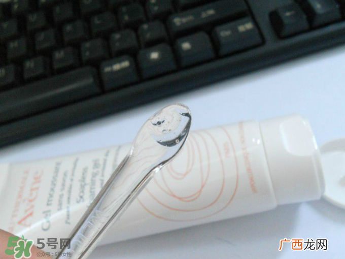 雅漾无皂基平衡洁肤凝胶怎么样 雅漾平衡洁肤凝胶好用吗