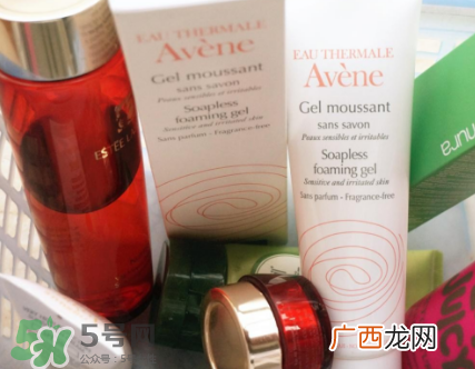 雅漾无皂基平衡洁肤凝胶怎么样 雅漾平衡洁肤凝胶好用吗