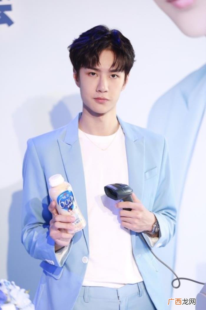 王一博性格，为什么性格冷淡的王一博可以混得这么火