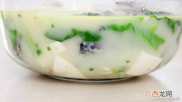 鲫鱼豆腐汤的做法？这才是鲫鱼豆腐汤最正宗的做法