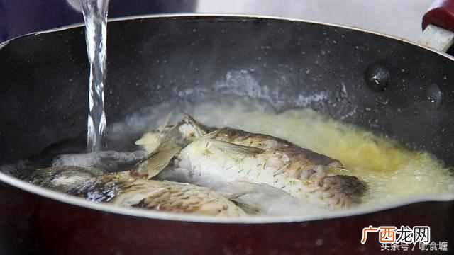 鲫鱼豆腐汤的做法？这才是鲫鱼豆腐汤最正宗的做法