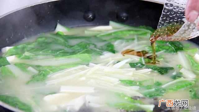 鲫鱼豆腐汤的做法？这才是鲫鱼豆腐汤最正宗的做法