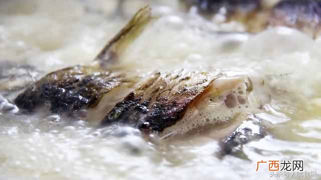 鲫鱼豆腐汤的做法？这才是鲫鱼豆腐汤最正宗的做法
