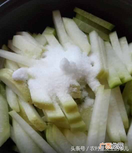 绿萝卜咸菜的腌制方法？农村大妈的神秘配方