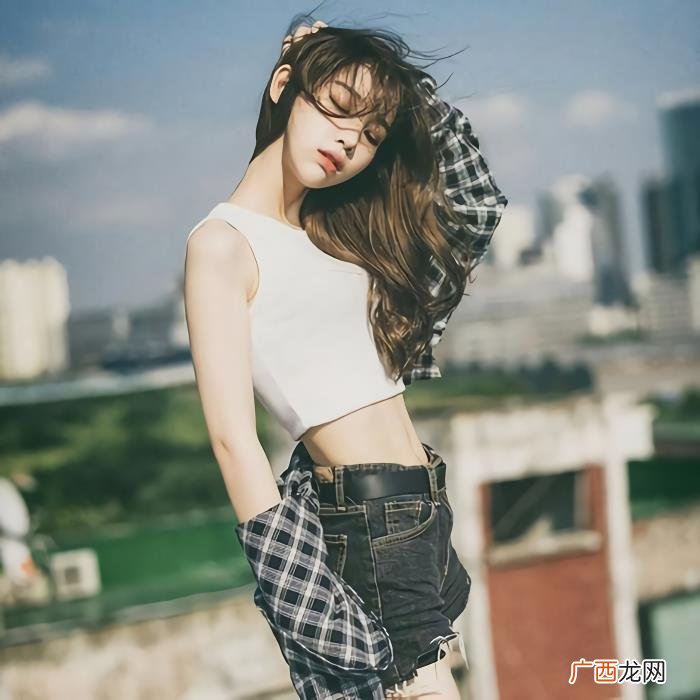 为什么女人突然不怎么理你了，她突然不回我消息了是怎么回事