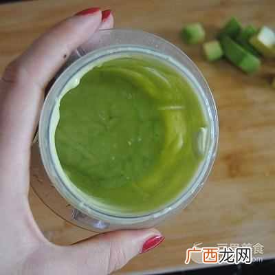 牛油果奶昔怎么做?