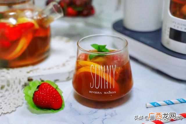 缤纷果茶怎么做？？自制网红缤纷水果茶，做法原来这么简单