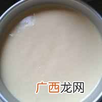 戚风蛋糕怎么做？？戚风蛋糕的做法大全