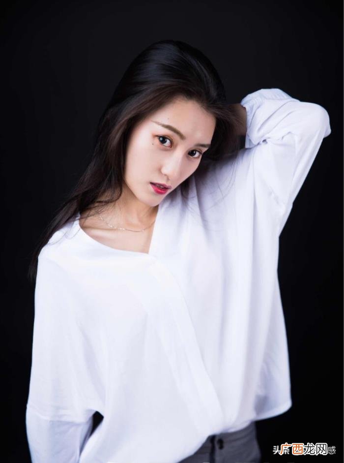 女生说有人想追她是什么意思，喜欢的女孩说有人追她