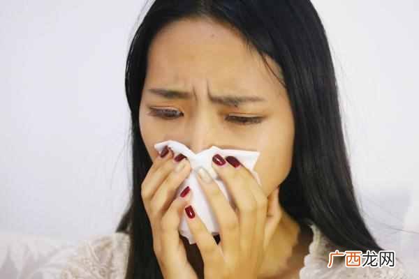 冬季痰多咳嗽怎么办？一到冬天，就痰多咳不停，是咋回事？