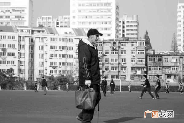 冬季痰多咳嗽怎么办？一到冬天，就痰多咳不停，是咋回事？