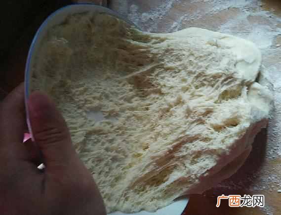 酵母能使食物变大，食用这类食物对身体有没有害处