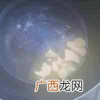 泡燕麦片的方法？泡牛奶两相宜的什锦燕麦片的做法步骤