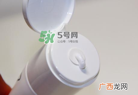 雅漾舒缓特护面霜好不好用 雅漾舒缓特护面霜使用感受