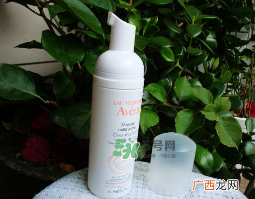 雅漾净柔洁面摩丝评测 雅漾洁面摩丝使用方法