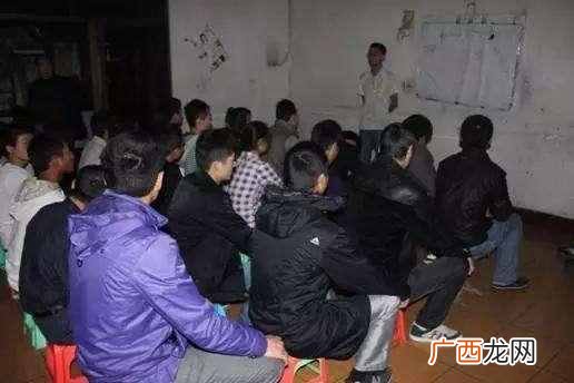 被骗进了传销应该怎么办？？要怎样做才能全身而退？