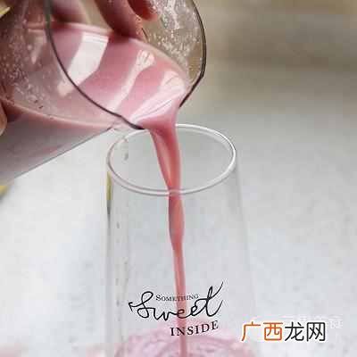 怎样榨石榴汁？？鲜榨石榴汁的做法