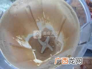 如何做红糖姜枣膏？？红糖姜枣膏的做法