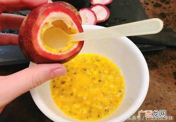 如何做百香果柠檬蜜？？自己动手做喝的才放心
