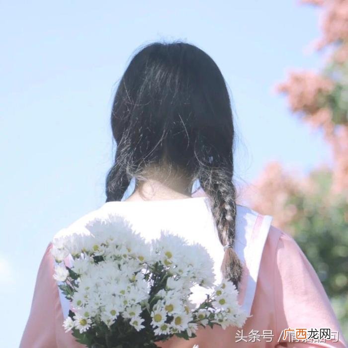 对喜欢的人表白的短句，一定要说给喜欢的人听