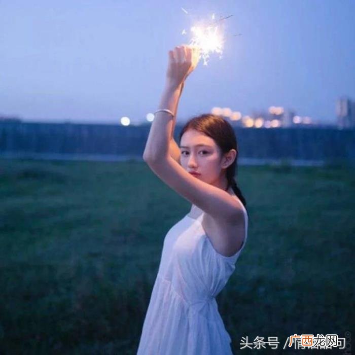 对喜欢的人表白的短句，一定要说给喜欢的人听