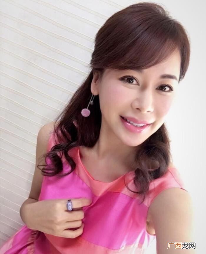 我是大明星 大明星评委，担任过山东卫视栏目的评委