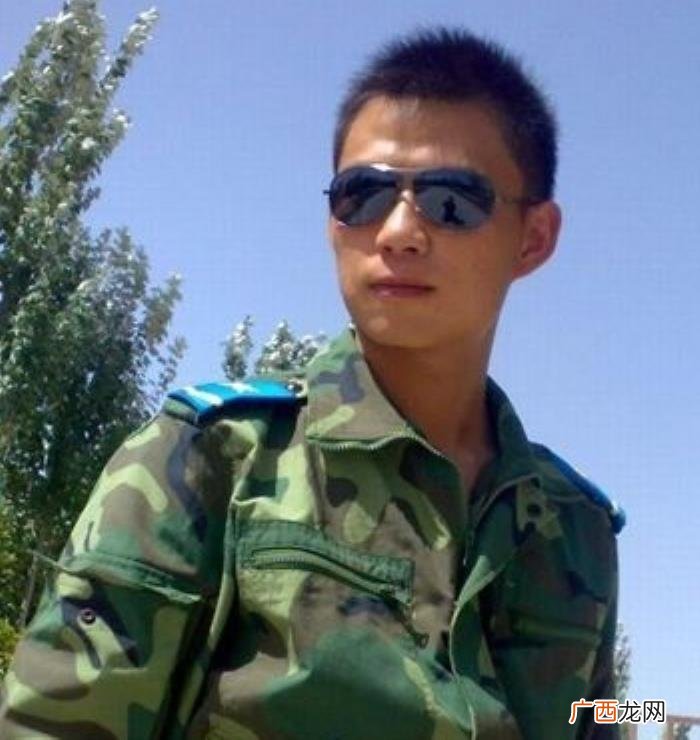 军人的发型，看看中国军人和美国军人的发型哪一款更男神