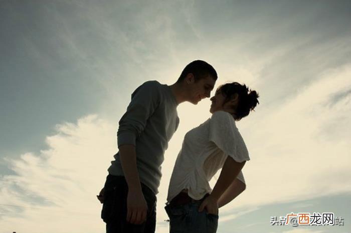 心疼男朋友累的暖心话，如果真的心疼你的男朋友