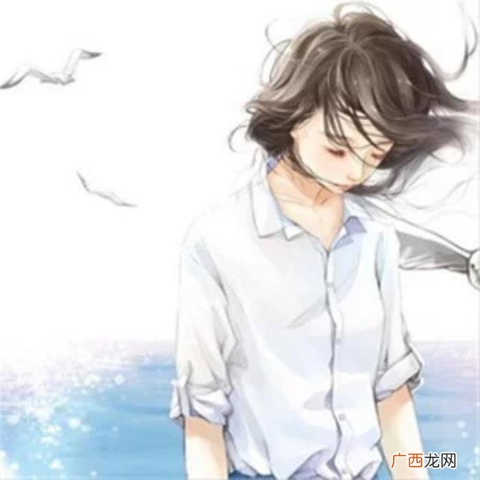 男生分手后迅速找到新欢，刚和男朋友分手他立马牵手新欢