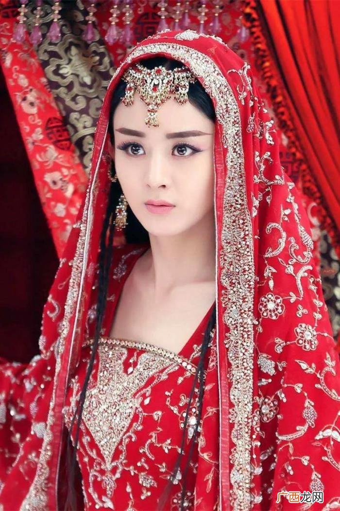 赵丽颖蜀山,赵丽颖在蜀山战役里虽然妆容浓了点