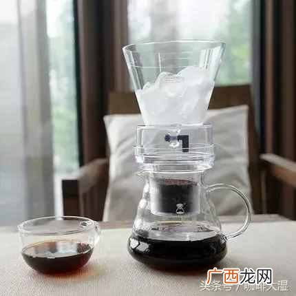 如何用速溶咖啡在家做冰咖啡？？适合在家里制作的冰咖啡有哪些？