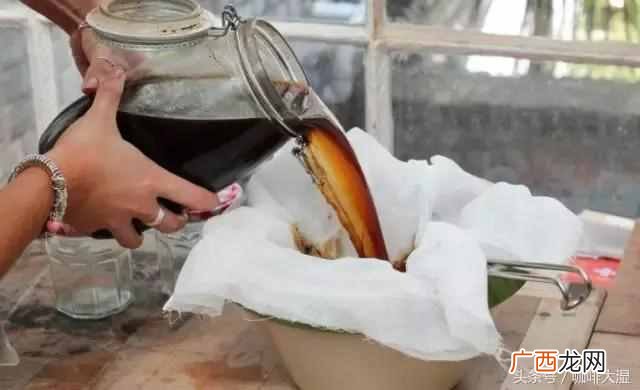 如何用速溶咖啡在家做冰咖啡？？适合在家里制作的冰咖啡有哪些？