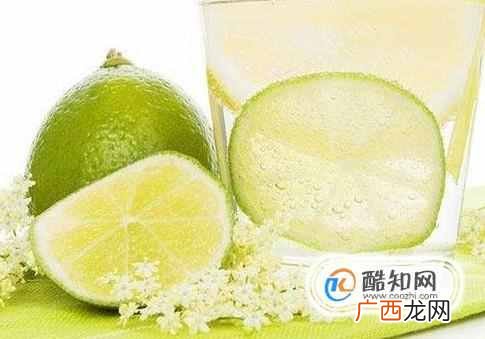喝柠檬水误区 柠檬水越酸越好吗