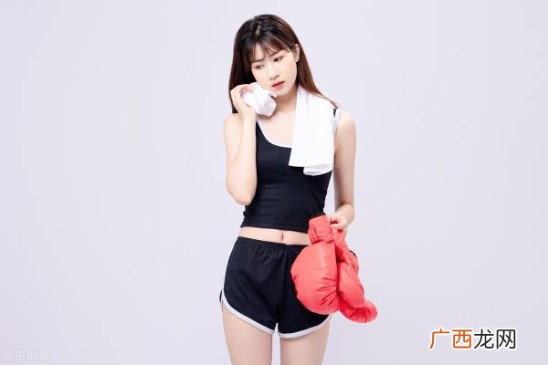 爱一个人坚持下去的句子，励志坚持的句子摘抄大全