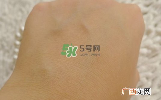 欧莱雅小黑瓶怎么样？欧莱雅小黑瓶使用心得