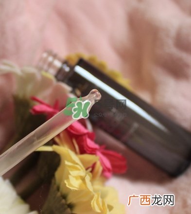 欧莱雅小黑瓶怎么样？欧莱雅小黑瓶使用心得