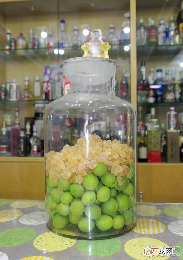 怎样泡制青梅酒？青梅泡酒，简单制作流程