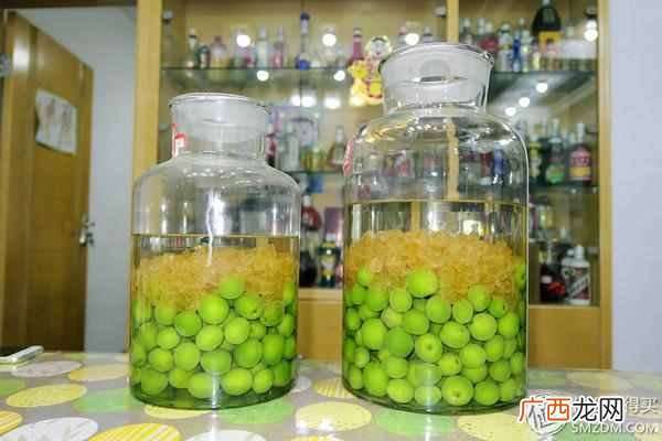 怎样泡制青梅酒？青梅泡酒，简单制作流程