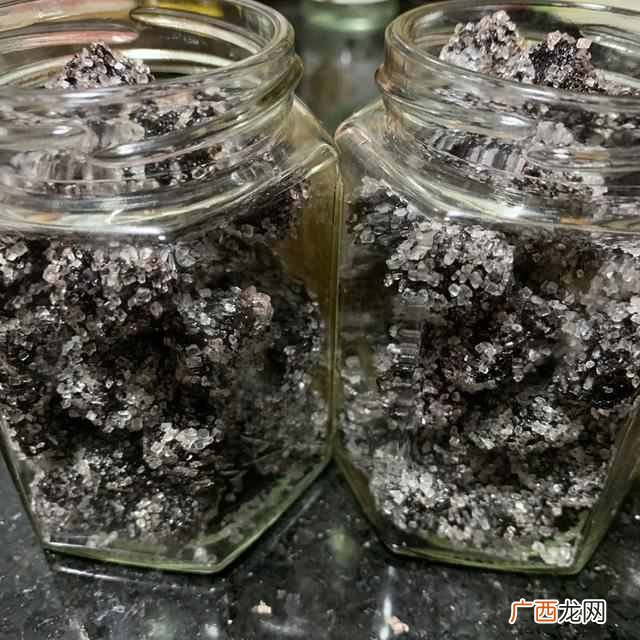 杨梅干怎么做好吃？杨梅上市吃不完，不妨做个杨梅干