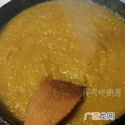 冰糖枇杷膏的做法大全？超经典的枇杷膏在家也能做