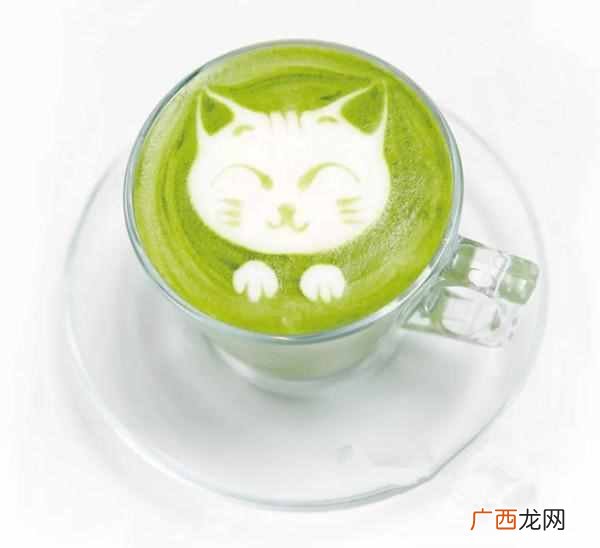 如何自制抹茶奶茶,拉出漂亮的花?抹茶拿铁制作教程