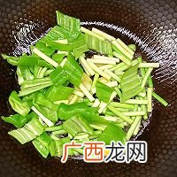 青椒炒鸡心