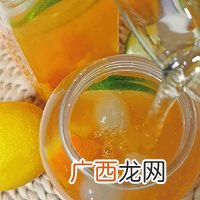甜橙果粒茉莉茶