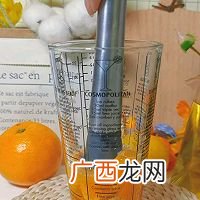 甜橙果粒茉莉茶