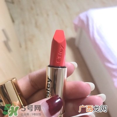 希思黎抗氧保湿唇膏哪个好看 选哪个好