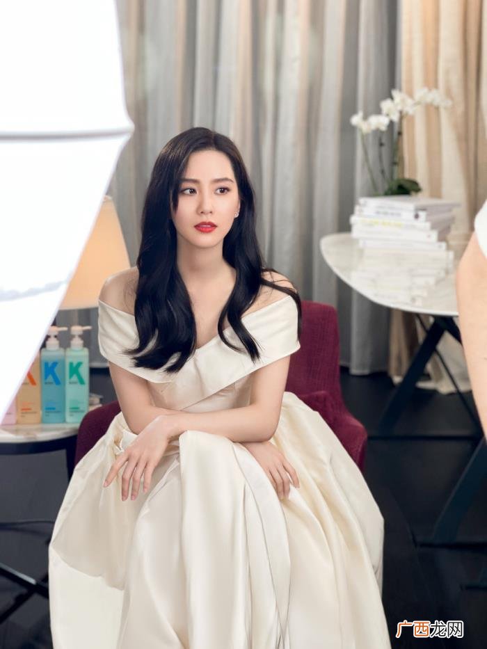 刘诗诗花絮,刘诗诗蜕变成亮眼美女广告花絮照曝光气质温婉